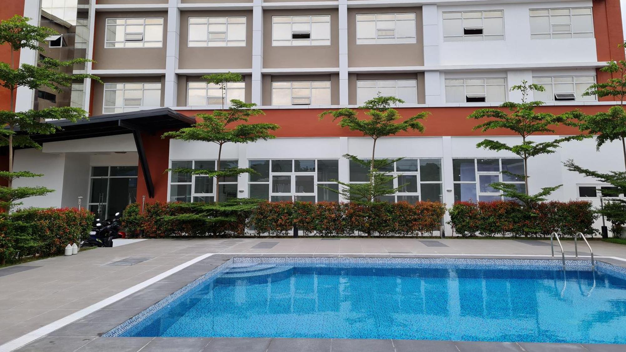Staycation Hotel San Jose エクステリア 写真